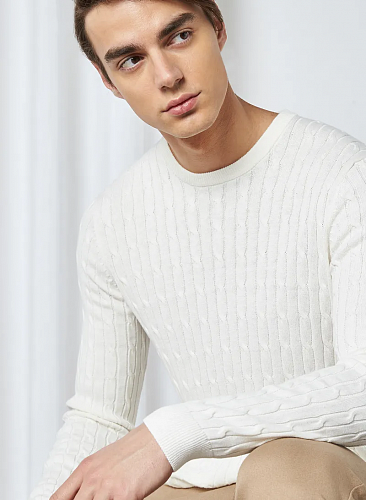 Вязаный свитер Вязаный свитер