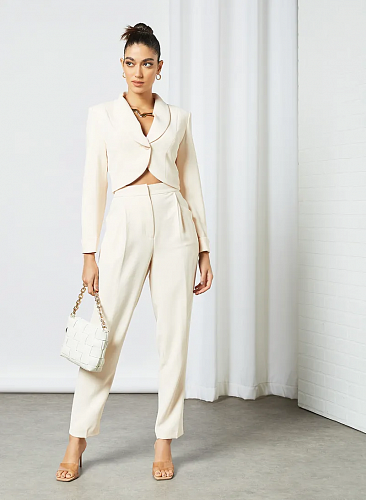 Брюки с высокой талией Брюки с высокой талией